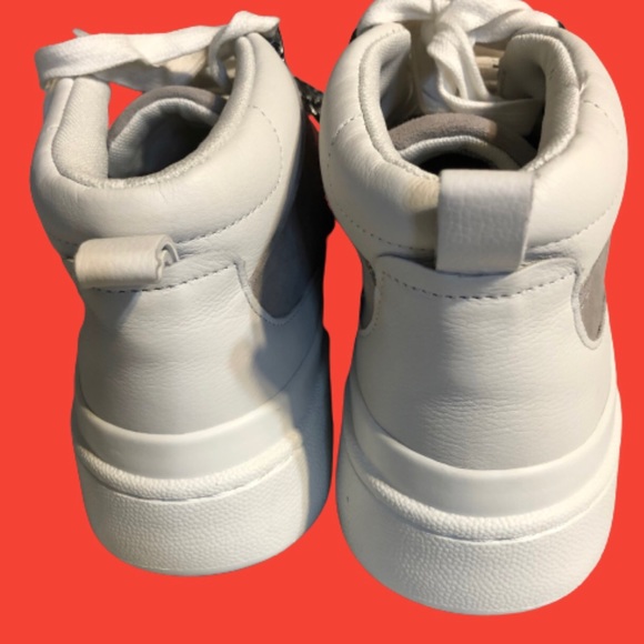 SALE!!! Vince Camuto High Top Mixed Material Sneakers - Picture 5 of 10